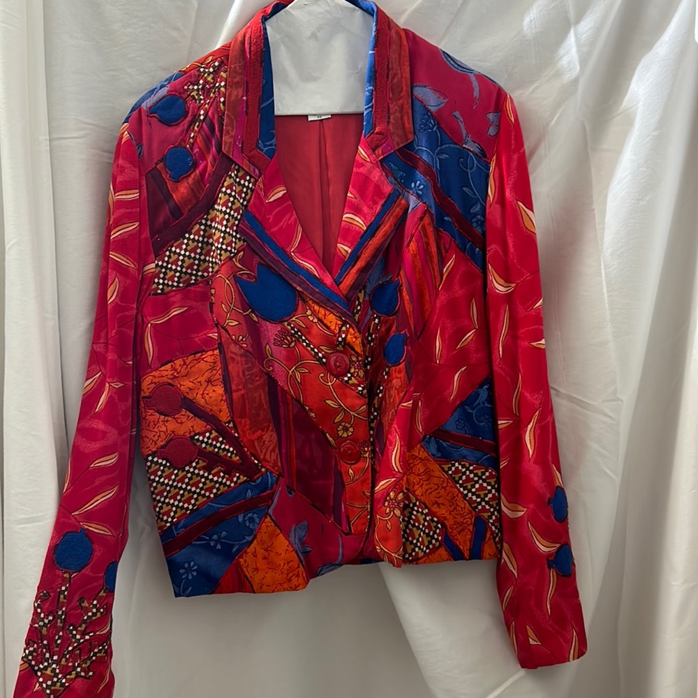 Minnies closet XS button up lightweight jacket